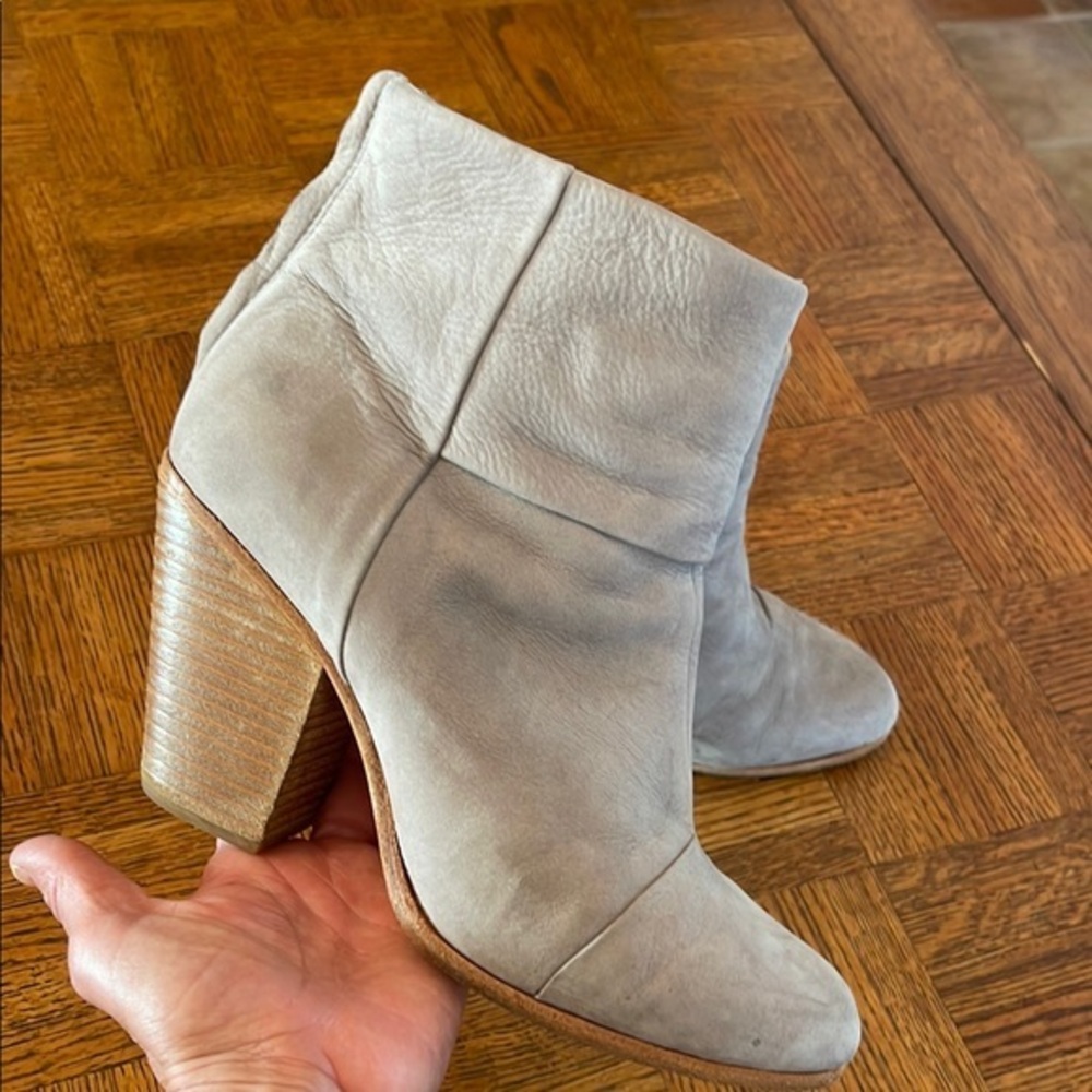 Rag & Bone suede block heel ankle boots size Euro 40/ US 9